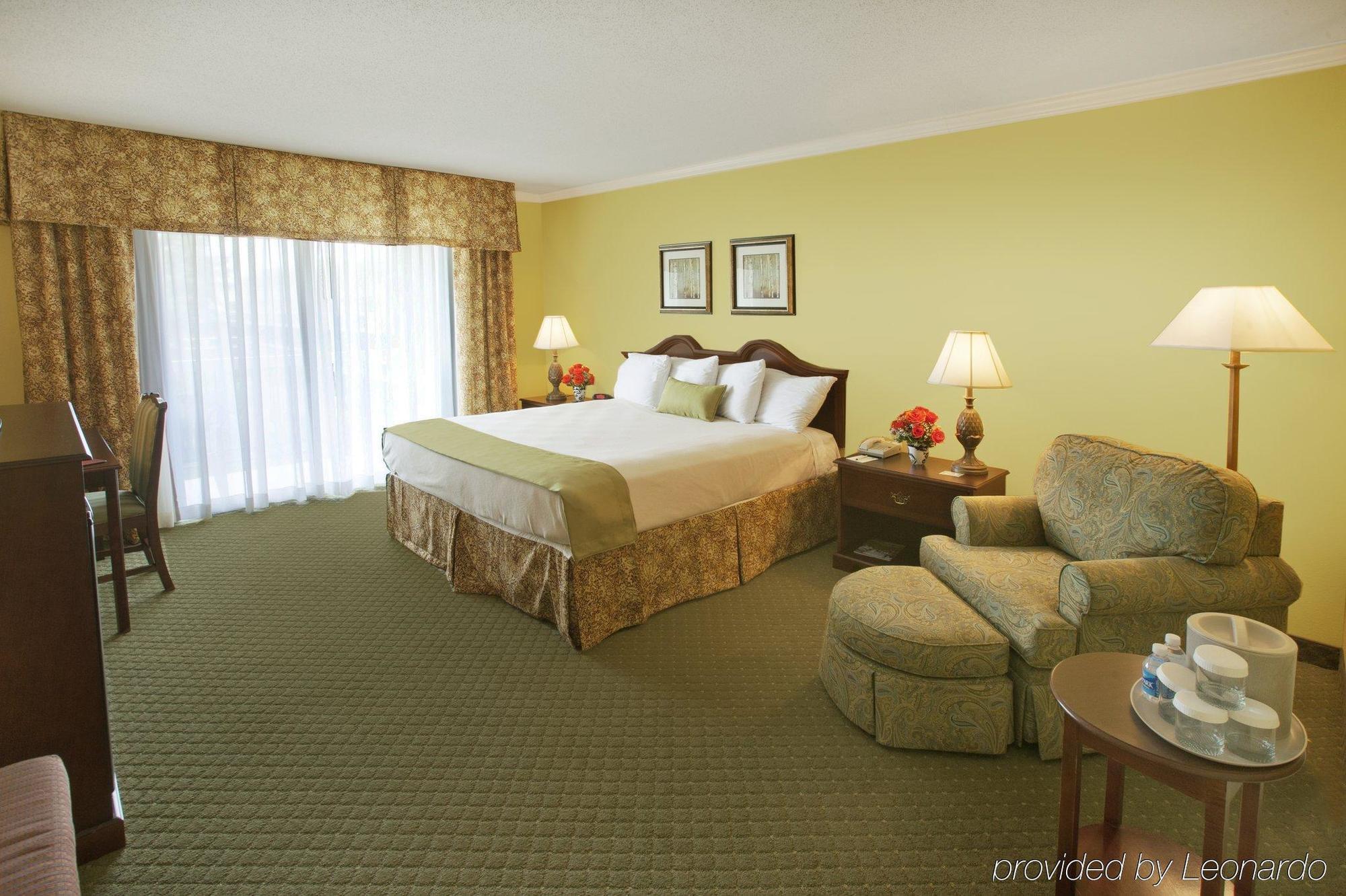 Fredericksburg Hospitality House Hotel エクステリア 写真